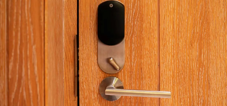 Automatic Locking Door Knob Rolling Hills Estates